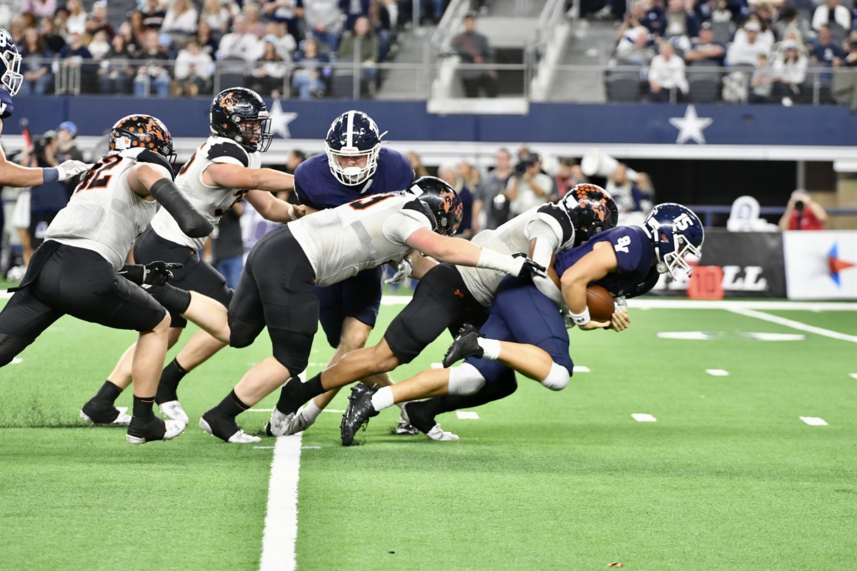 Aledo Bearkats Win 11th State Title Under New Coach – Robby Jones Leads Team to Victory