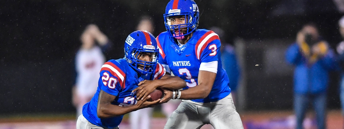 7 Blue Dons Named to HSDT All-Area Football Team