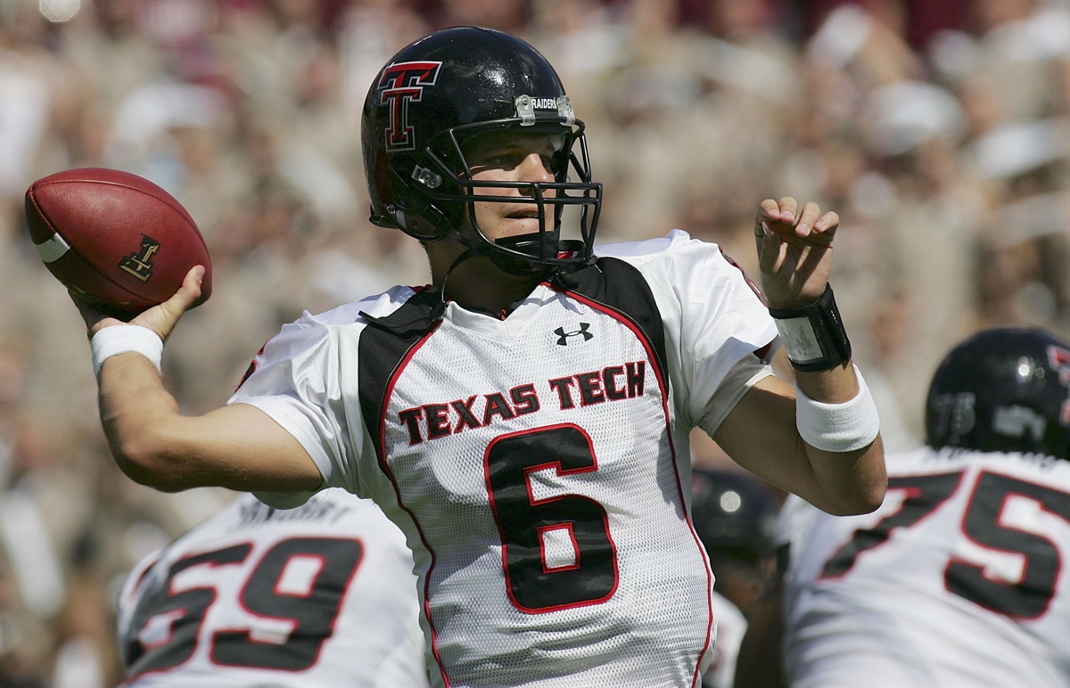 Three Texans amongst 2025 College Football Hall of Fame inductees