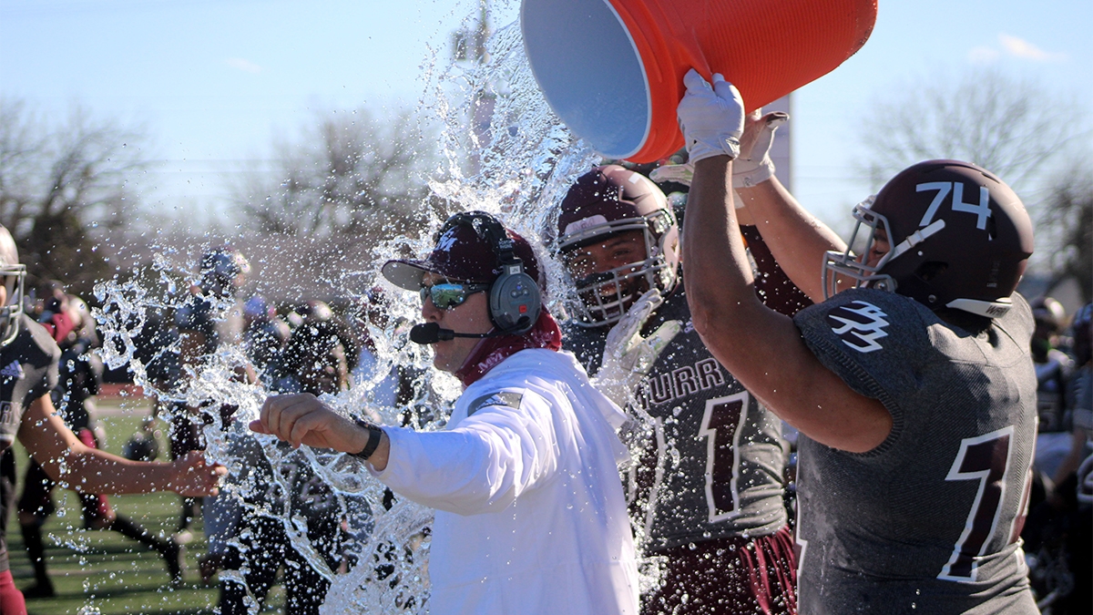 McMurry shatters 854-day losing streak with emotional victory