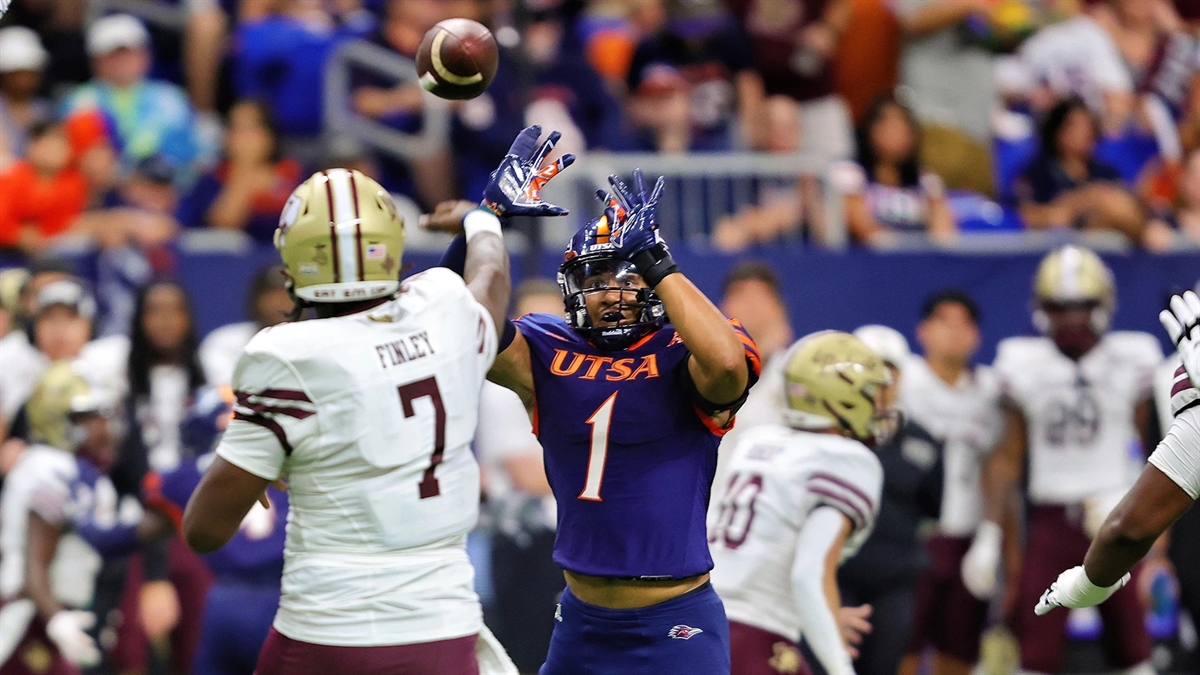 JT Daniels, Trey Moore sweep AAC Players of Week for state of Texas