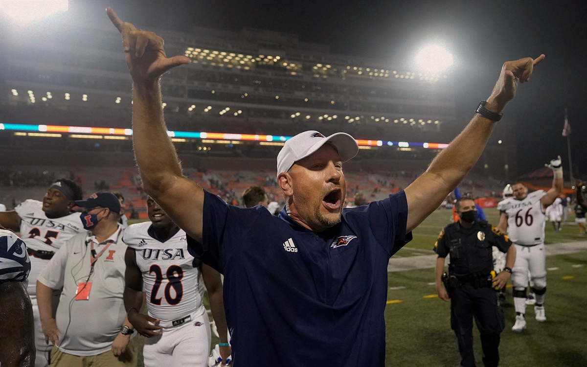 Coaching rumors and notes: State of Texas could be in for wild in 2023-24 carousel